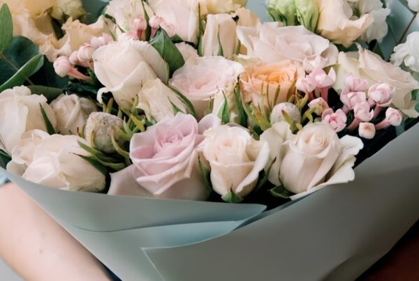 Kraft wrapping paper rolls. - Eco products Westflor Florist Supplies