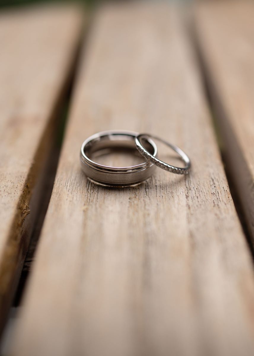 Wedding Anniversary Year Guide, Materials Flowers and Meanings