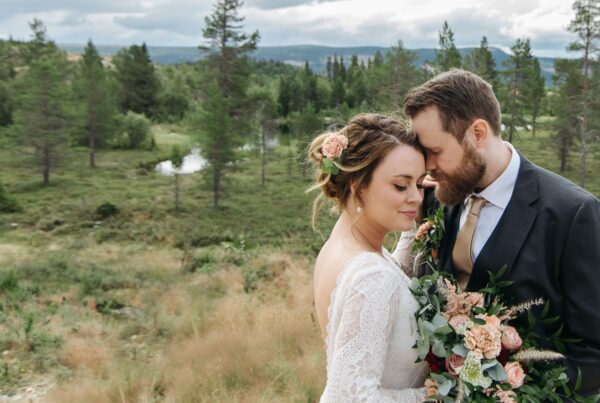 Wedding Anniversary Year Guide - Materials Flowers and Meanings
